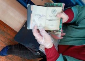 В Кривом Роге женщина пыталась проголосовать по паспорту СССР