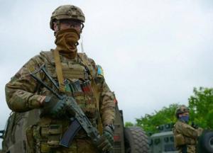 Сутки на Донбассе: ранены шесть украинских военных