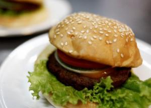 Названы продукты, провоцирующие развитие рака простаты