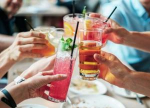 Медики рассказали, какие напитки могут вызвать инсульт