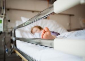 На Ровенщине в семье ребенка с полиомиелитом еще шестеро больных