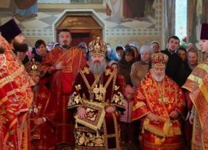 Появились результаты анализов священников Лавры