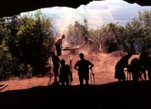 Археологи обнаружили самую древнюю в мире постель