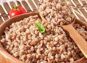 Эксперты рассказали, чем полезна гречка и почему она может заменить мясо