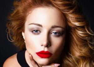 Тина Кароль показала пикантный снимок в белье (фото)