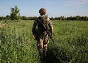 Работа кипит: появились кадры с новых позиций ВСУ после разведения сил на Донбассе (видео)