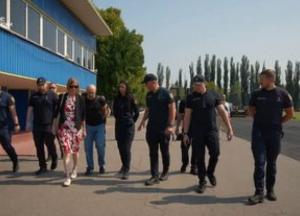 ДСНС України отримала від Німеччини понад 20 одиниць техніки та обладнання
