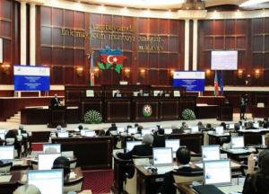 Азербайджан отменил военное положение