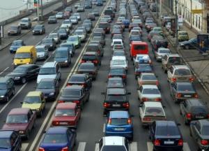 Киев сковали утренние пробки (карта)