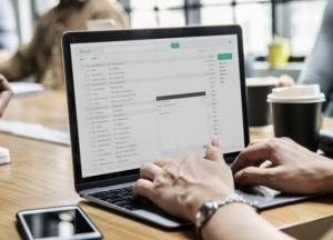 В Украине запустили систему школьных э-журналов и э-дневников