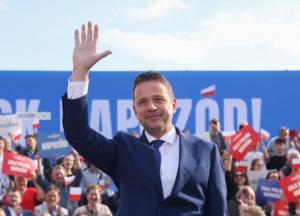 Проєвропейський Рафал Тшасковський перемагає у другому турі виборів в Польщі, — екзит-поли