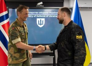 Україна та Норвегія посилюють співпрацю у сфері оборони: фокус на дронах та протиракетній обороні