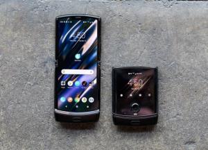 Обновленная "раскладушка" от Motorola (видео)