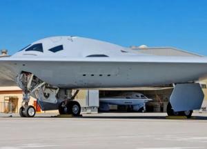 США розглядають перетворення бомбардувальників на "літаючі арсенали" ракет