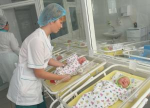 Зеленский, Янык и Луна: как украинцы называли детей в 2020 году