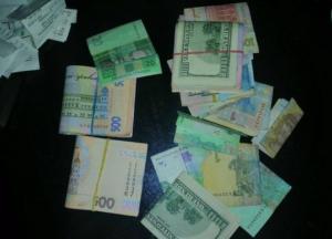 В Бердянске задержали группу вымогателей "долгов", которые насильно удерживали четырех мужчин