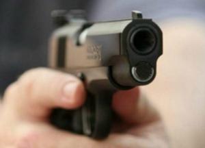 Полицейский устроил стрельбу в харьковском метро (фото)