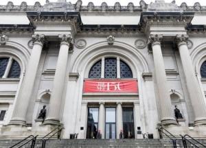 Google посвятил новый дудл музею Метрополитен (видео)