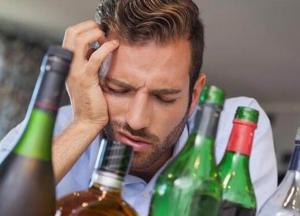 Медики назвали признаки, которые выдают алкоголика