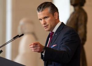 "Україна винна у виснаженні військового арсеналу США": Піт Гегсет зробив тривожну заяву (відео)