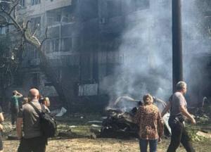 КАБи вперше дістали до Павлограда і влучили в багатоповерхівку, є загиблі (відео)