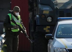 Два села под Киевом заблокировали на въезд и выезд