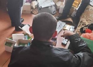 Украинцам под видом таблеток для похудения продавали психотропы (фото)