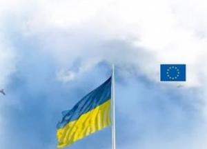 Україна відзначає 35 років свободи: боротьба за незалежність триває