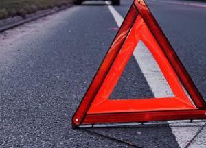 ДТП на Закарпатье: 18-летний мотоциклист сбил насмерть мужчину