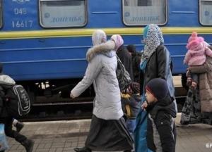 22% переселенцев намерены вернуться на Донбас после завершения войны