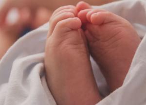 Больная COVID-19 жительница Ирпеня родила ребенка