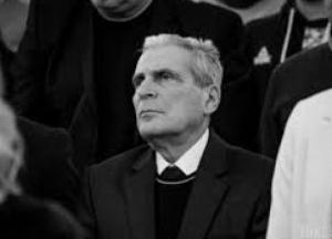 В Николаеве за рулем автомобиля внезапно умер известный украинский тренер (фото)