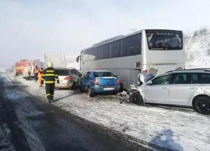 В массовом ДТП в Словакии пострадали украинцы