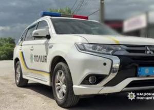 У Києві затримали 26-річного чоловіка за продаж гуманітарних авто для ЗСУ