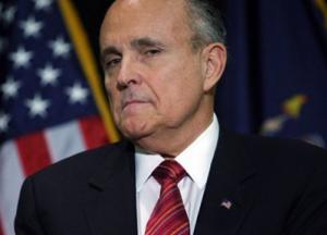 Адвокат Трампа интересуется, арестуют ли Коломойского