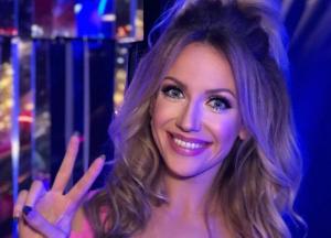 Леся Никитюк похвасталась фигурой в обтягивающей одежде (фото)