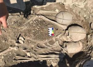 В Крыму археологи обнаружили скелеты с необычными черепами