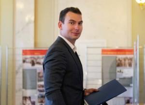 Партия "Голос" сменила руководителя парламентской фракции