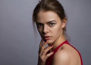 Российская актриса прилетела в Украину и была выдворена из страны