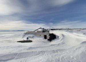 В Антарктиде нашли съедобный пирог, которому 106 лет (фото)
