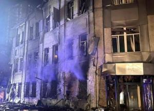 Росіяни атакували Дніпро: пошкоджено 10 багатоповерхівок, школи, дитсадок, банк, є постраждалі (відео)