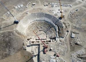 В Турции археологи раскопали "тайную" церковь, которой 2 тыс. лет