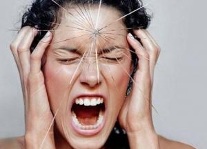 Медики назвали лучшие напитки для лечения головной боли