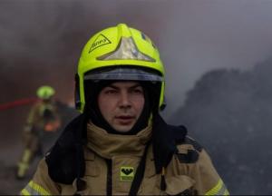 Нічна атака на Одесу: пошкоджено готель і житлові висотки, серед поранених — діти