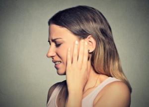 Медики выяснили, на какие болезни указывает шум в ушах