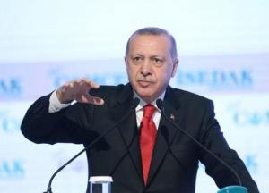 Эрдоган посоветовал Макрону обратиться к врачу