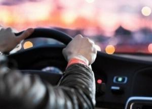 За неуплату штрафов за превышение скорости будут забирать машины