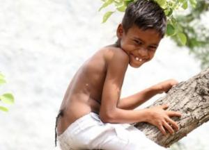В Индии живет мальчик с огромным хвостом (фото) 