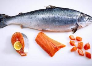Врачи рассказали, какая рыба полезна для работы сердечно-сосудистой системы