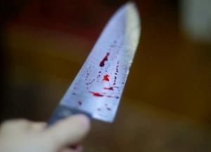 На Закарпатье военный изрезал ножом своего сослуживца